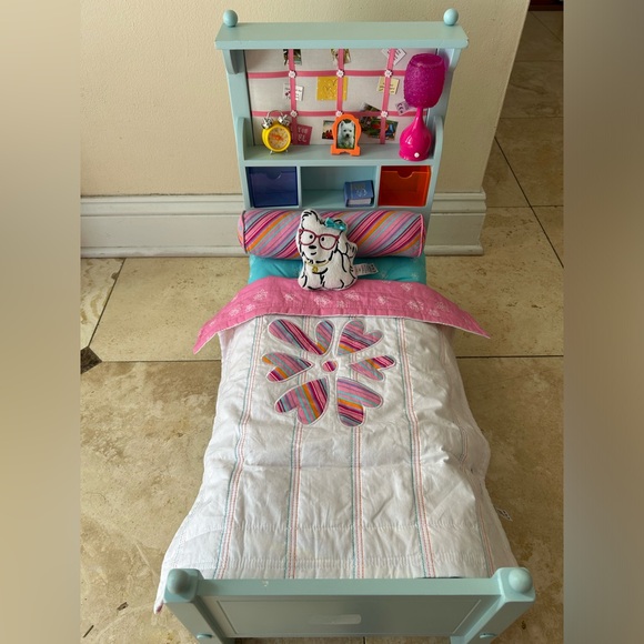 American Girl Doll trundle Bouquet Bed Set (FULL SET) - Picture 1 of 6